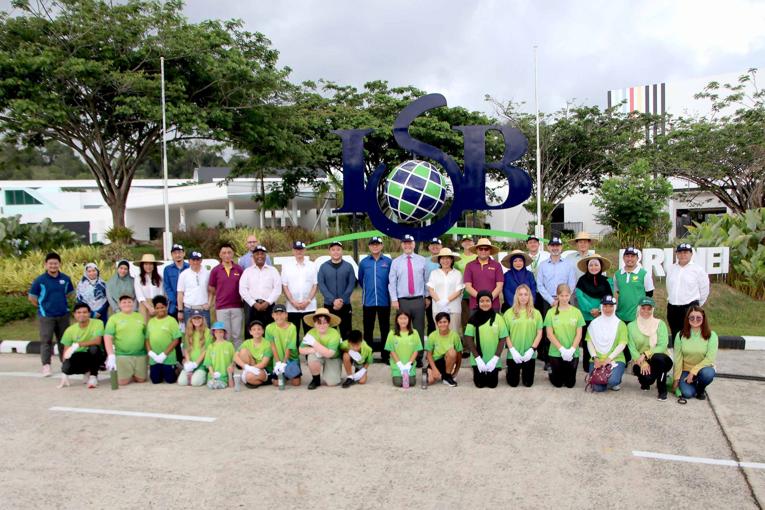 60 trees to celebrate 60 years of ISB