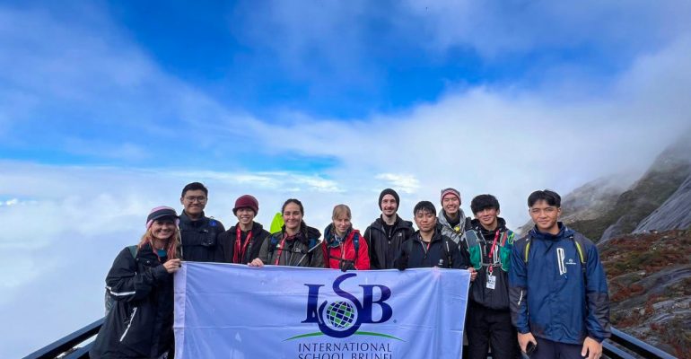Members of the ISB contingent at Mount Kinabalu.