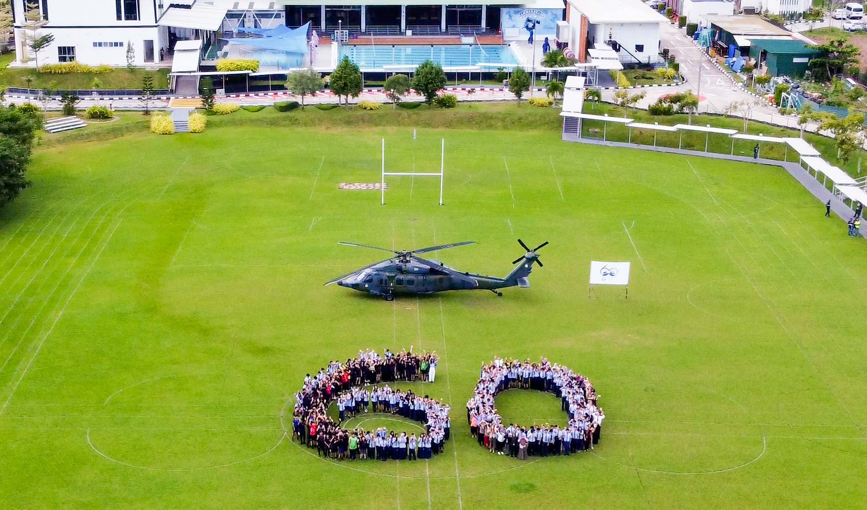 Blackhawk helicopter landing to celebrate ISB’s 60th anniversary